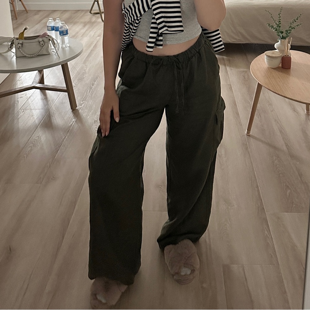 Gap Khaki Cargo Pants